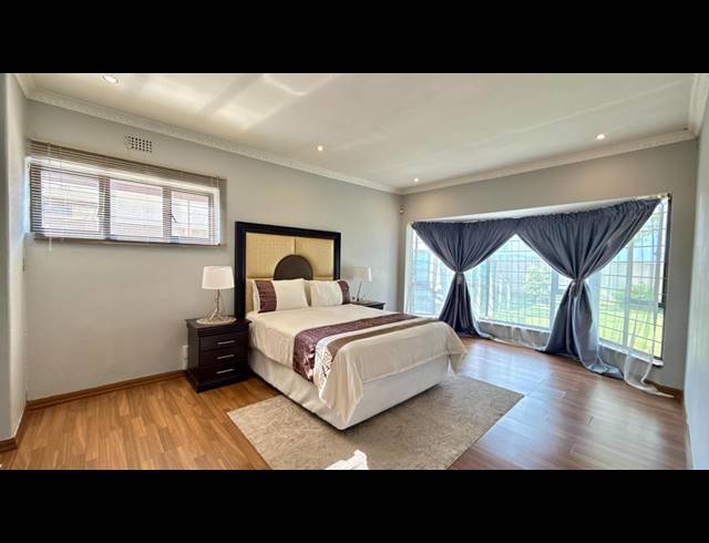 4 BEDROOM HOUSE FOR SALE IN BRACKENHURST